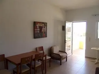 Hotel Yiannis Adelianos Kampos
