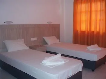 Yiannis Hotel 3*