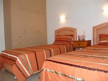 Yiannis Hotel