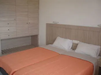 Hotel Yiannis Adelianos Kampos