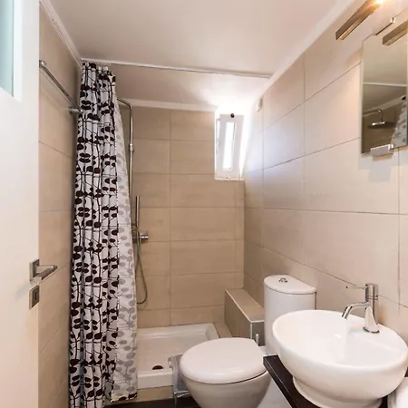Yiannis Hotel